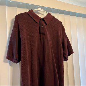 Maroon Arrow Short Sleeve Sweater